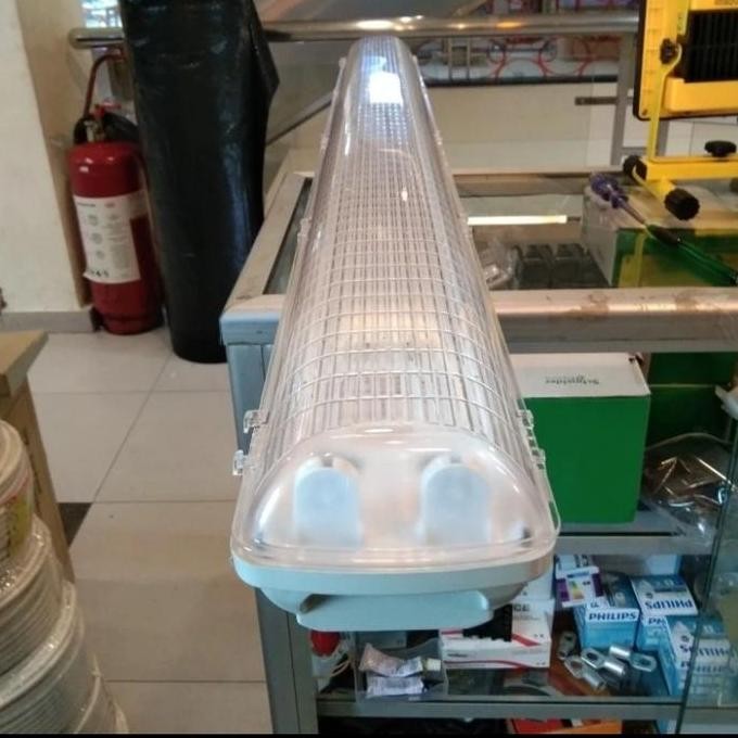Lm Kap Lampu Outdoor 2X36 Tcw Waterproof Anti Pecah Zetalux 120Cm