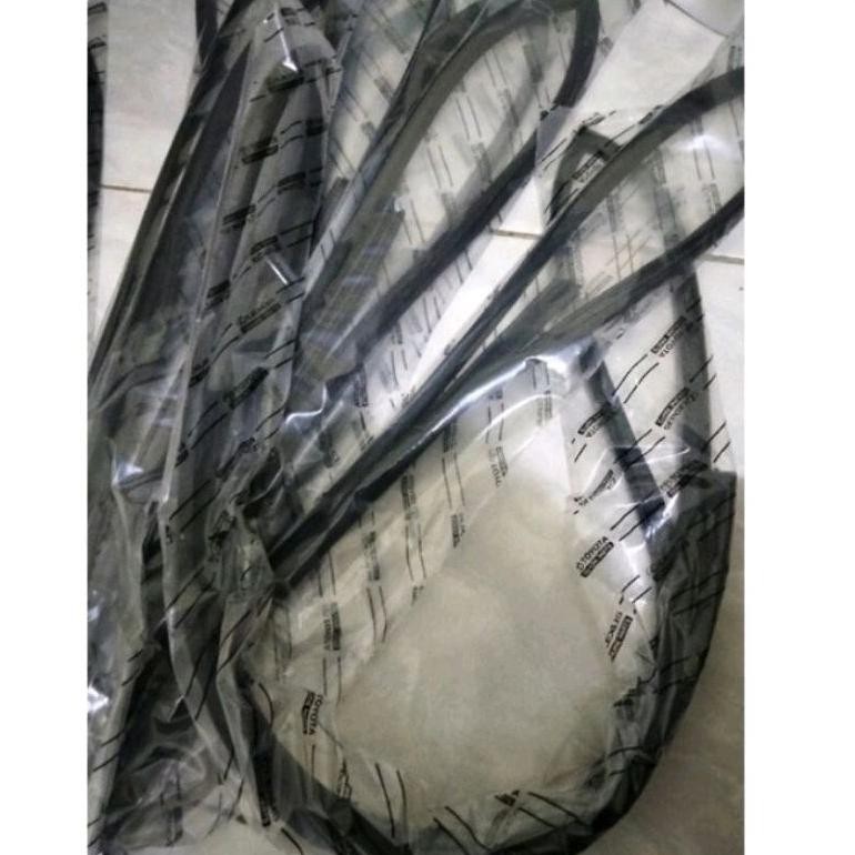 Dg-78 Karet Kaca Depan Vios Gen 3