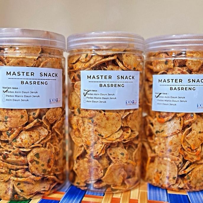 

Po 1 Hari Paket Hemat 3 Toples Basreng Chili Oil Pedas Asin Extra Daun Jeruk