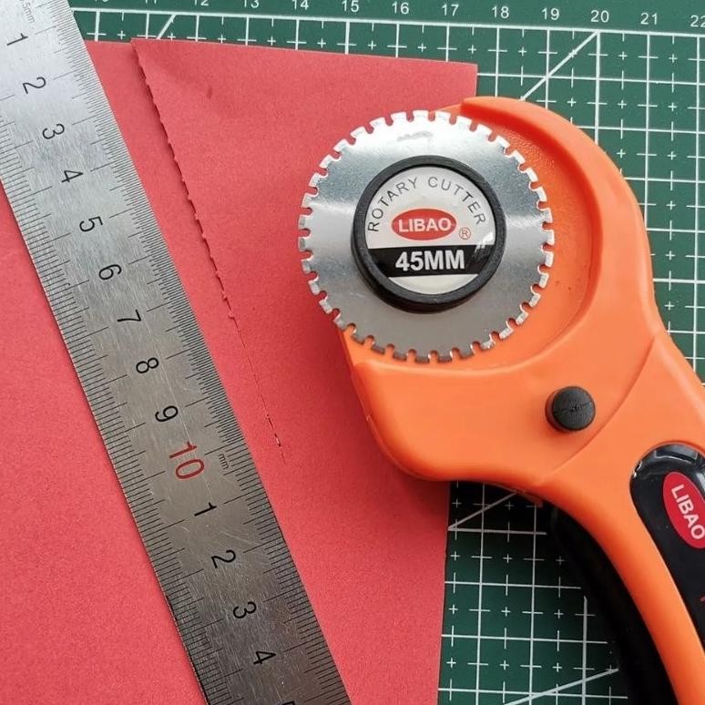 

Readyy!! cutter skip porporasi tanda sobek tanda potong pada karcis perforation cutter putus putus