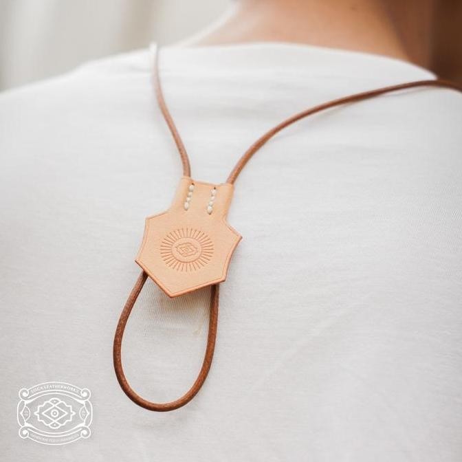 

NEW SOCA Leatherworks Adjustable Leather Lanyard Gantungan ID Card