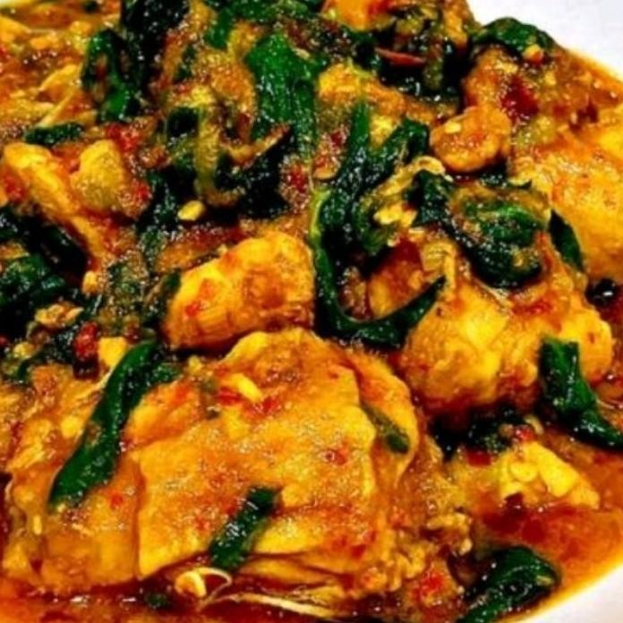 

Ayam Woku Siap Makan