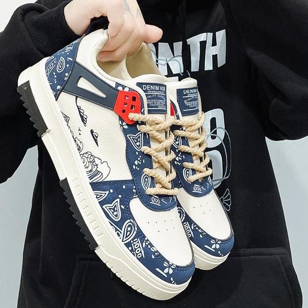 stok ready Sneakers Pria Keren Motif Cream Biru Krem Navy Batik