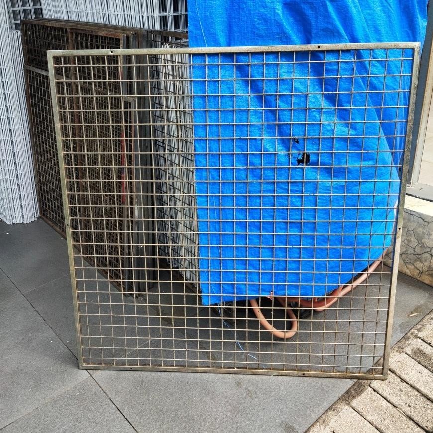 Ram dinding dekorasi model bingkai bahan stainless kawat ram mantul