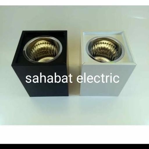 Lm Downlight Outbow E27 5Inch/Lampu Downlight Tempel 5Inch E27