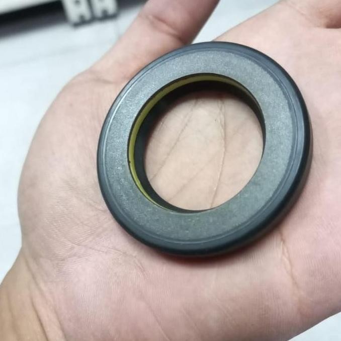 New  Oil Seal TCN 65 90 13