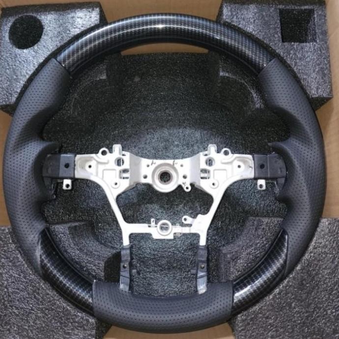 Setir Karbon Fortuner Vrz - Setir Carbon Fortuner VRZ - Carbon Kevlar