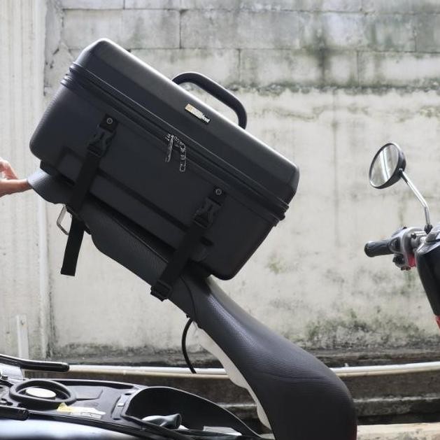 box belakang untuk motor/ box kurir