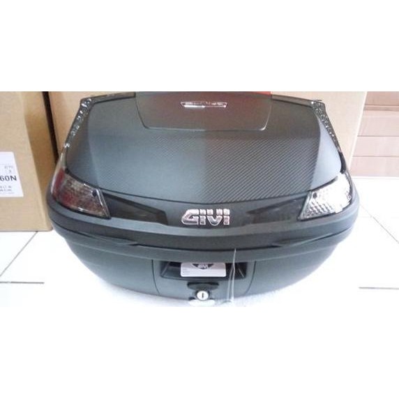 BOX MOTOR GIVI B47NT TECH BLADE / B 47 NY YECH ITALY - DBM