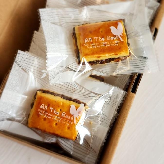 

Sultana Soft Cookies Box/10pcs Kue Kering Sultana