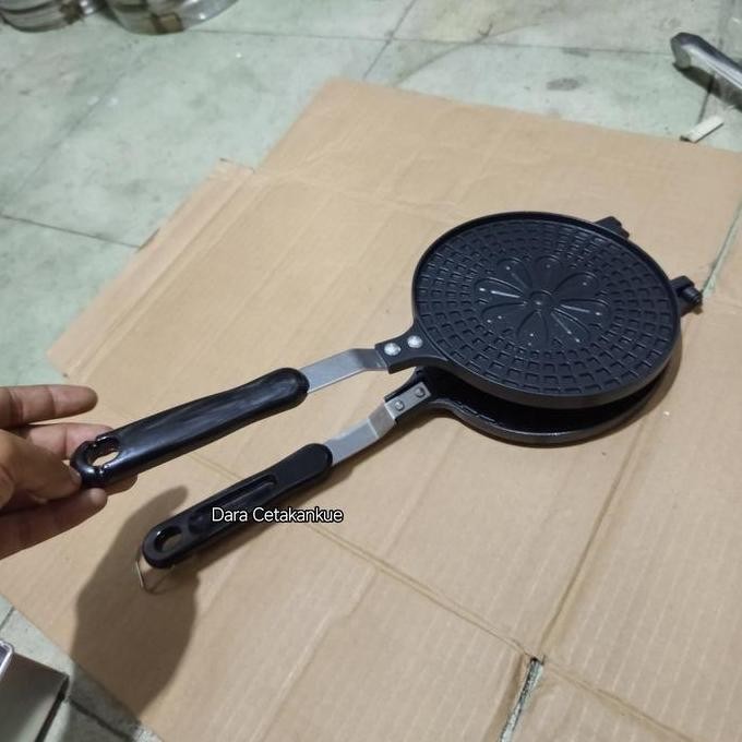 Cetakan Kue Semprong Teflon Egg Roll Roller Maker Pastry