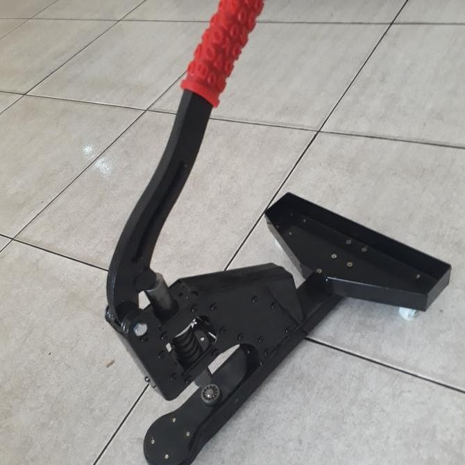 Hand Press Mata Ayam Spanduk