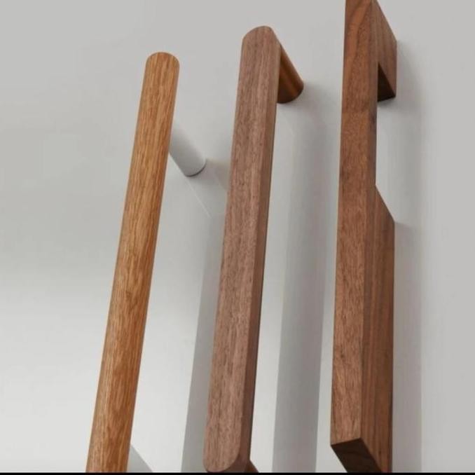 Tarikan Pintu Kayu Jati Solid