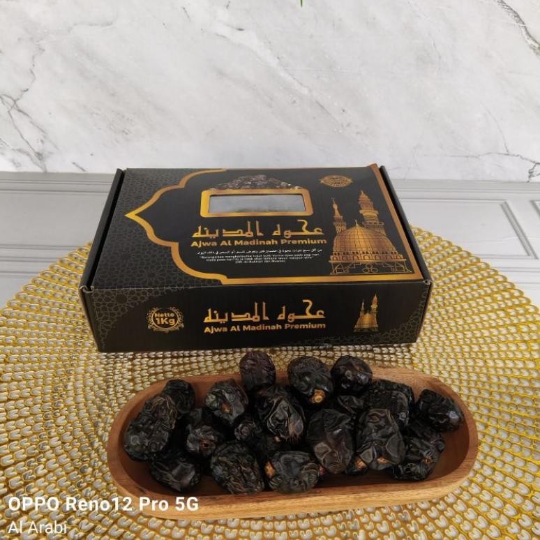 

Kurma Ajwa Al Madinah Kemasan Kardus. aSt
