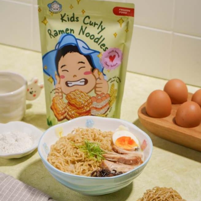 

Orimen Kids Curly Ramen Noodle | Mie Sehat Keriting Homemade, Tanpa Pengawet / Pewarna | Bakmi Mentah Premium aSt