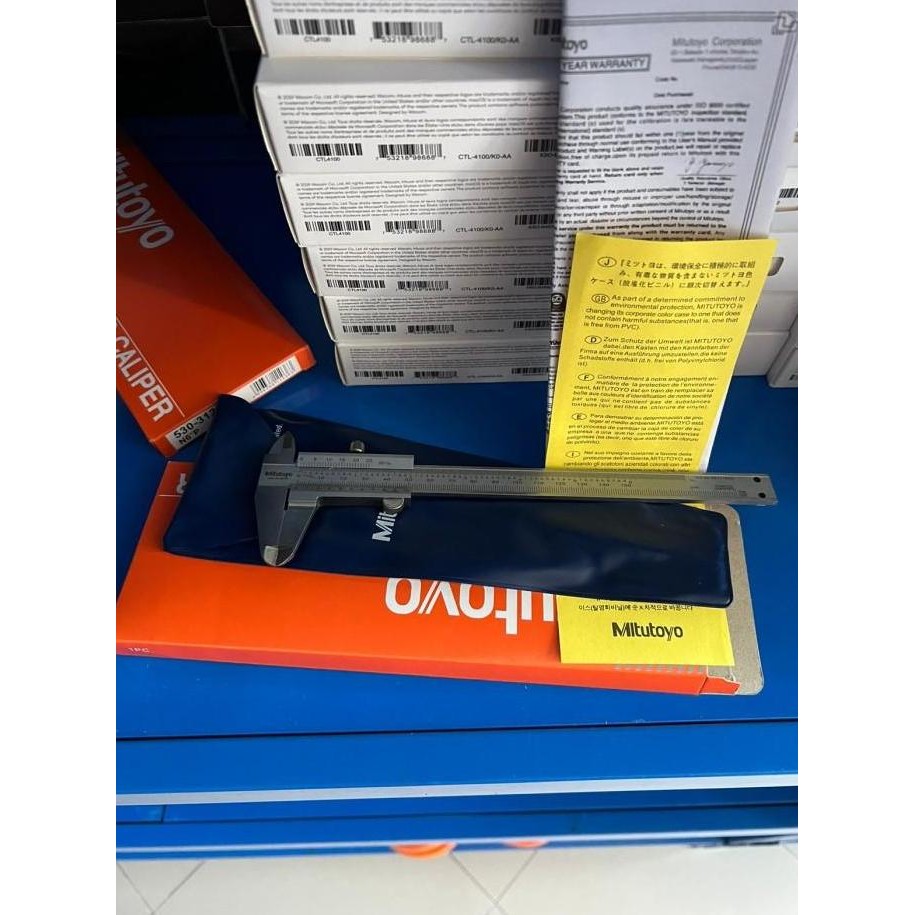

Vernier Caliper Mitutoyo 6 Inch 6 Inchi Jangka Sorong 150Mm 6" 530-104