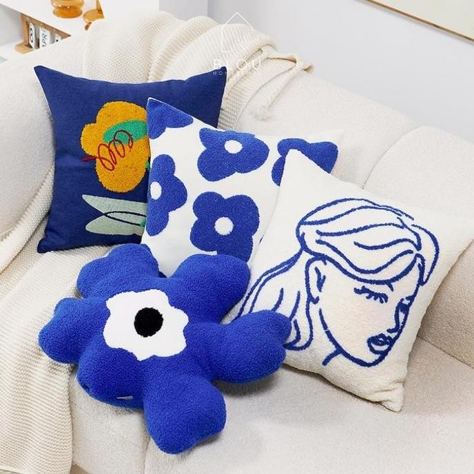 Blou Sarung Bantal Sofa Premium Tufted Pillowcase Nordic Motif Bunga Korean Style Abstrak Lucu Biru