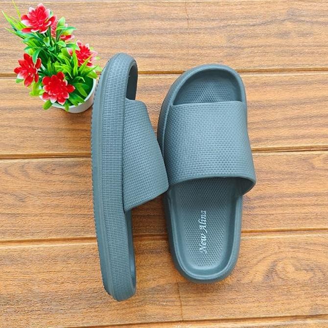 DS Sandal PVC Bantal Empuk Rumah Berkualitas Nyaman Unisex Sandal Slop Sendal Rumah Empuk