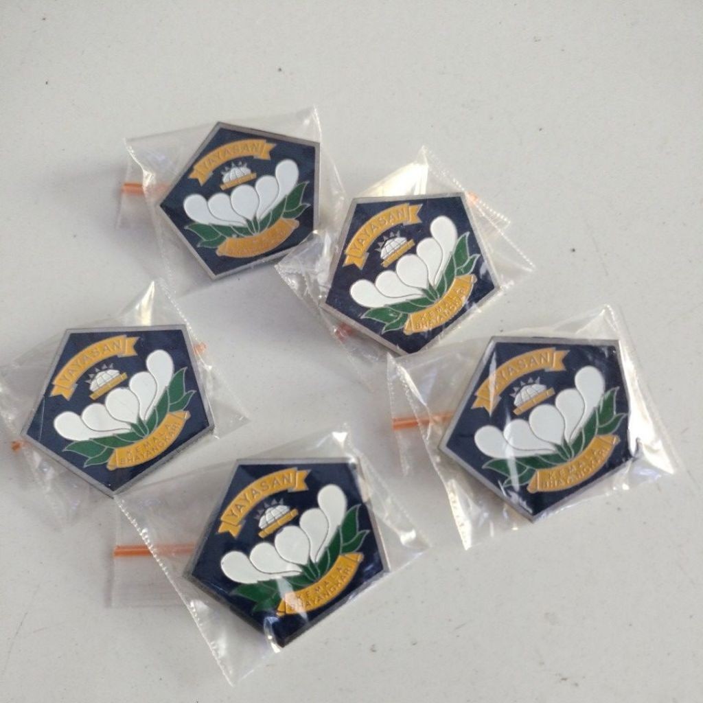 pin YKB/Yayasan kemala bhayangkari/pin YKB magnid