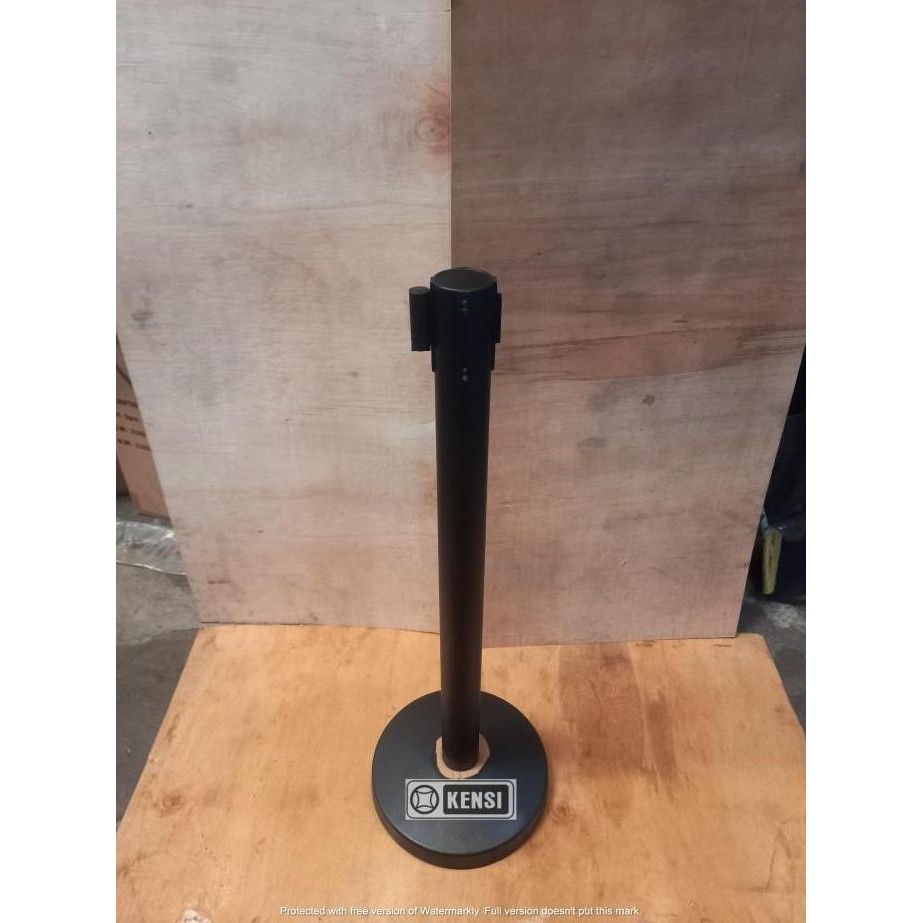 

Tiang Pembatas Tiang Antrian Bank Hitam Tebal Dan Berat Sablon Gojek New Stok