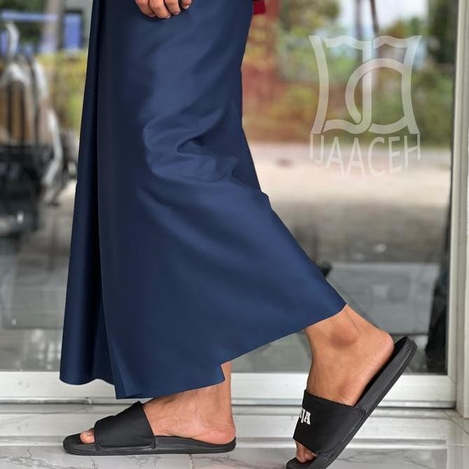 (Allthebest) Sarung Polos Katun Premium IjaAceh - Warna Hitam Putih Abu Coklat Navy - Keren, Muslim,