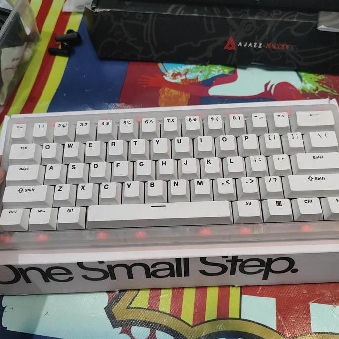 (Expert) Keycaps Apollo 61 lite mulus