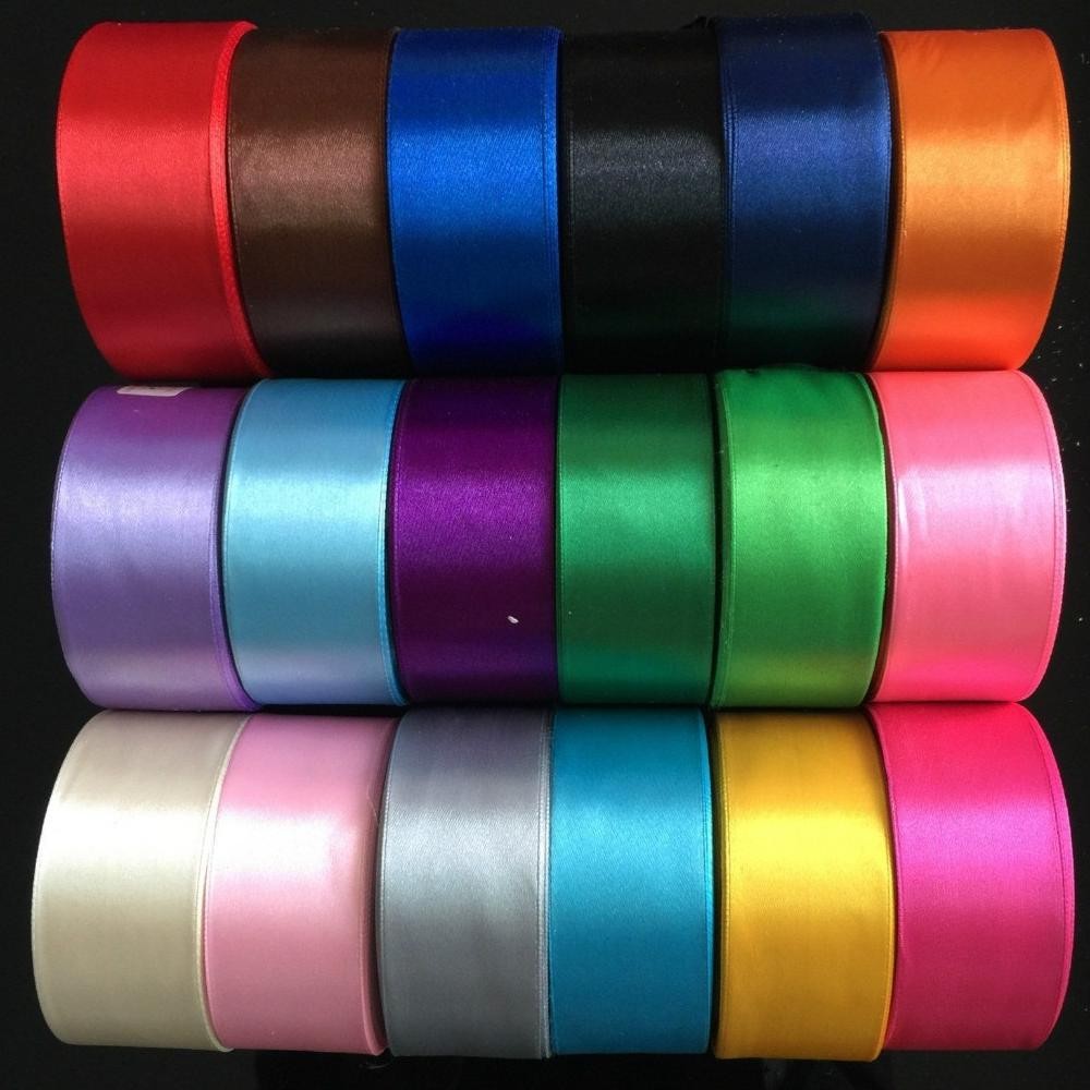 

PITA SATIN IMPORT BESAR LEBAR 4 CM / 1.5 Inchi PREMIUM ( PER ROLL PANJANG 22 Meter ) PITA KADO GIFT BOUQUET BUNGA DEKORASI aSt