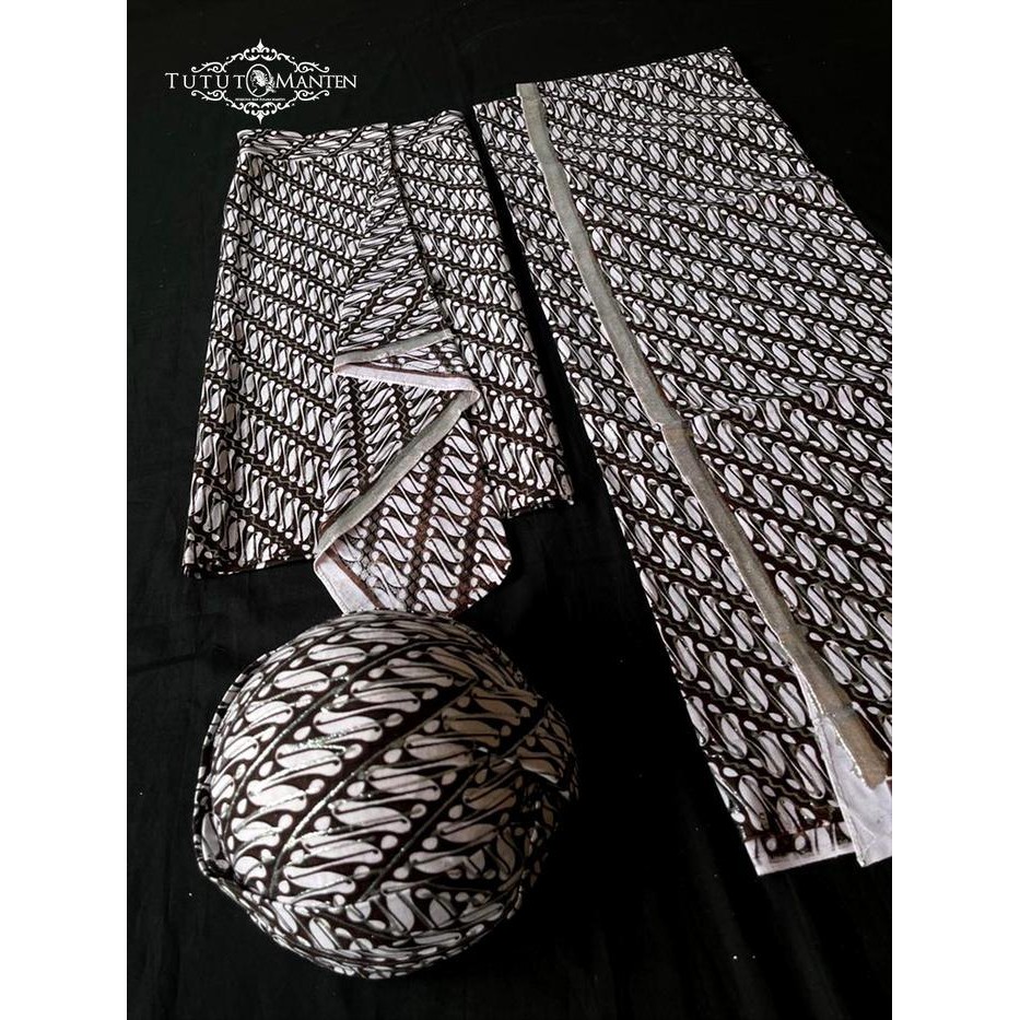 Jarik Pengantin / Jarik Prada / Jarik Sapit Urang Prada