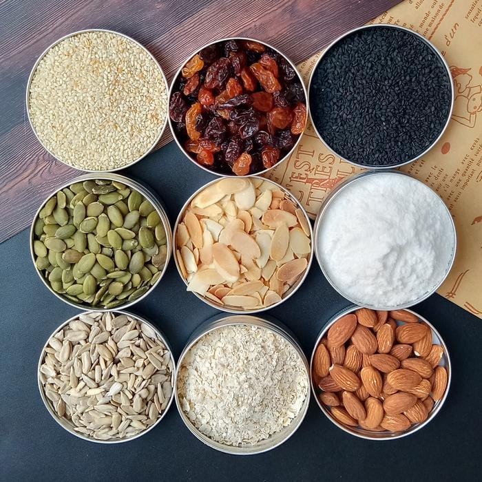 

Ccf Florentine Cookies/Ting Ting Sultan/Camilan Cemilan/Snack Sultan/Almond, Pumpkin Seed, Sunflower Seed, Florenta Flour, Wijen Putih Dan Hitam/Fortune Cookies /Kue Keberuntungan/ Kue Kering Enak Renyah