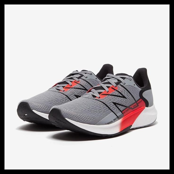 PRODUK TERBARU SEPATU LARI PRIA NEW BALANCE FUELCELL PROPEL V2 - GREY ORIGINAL