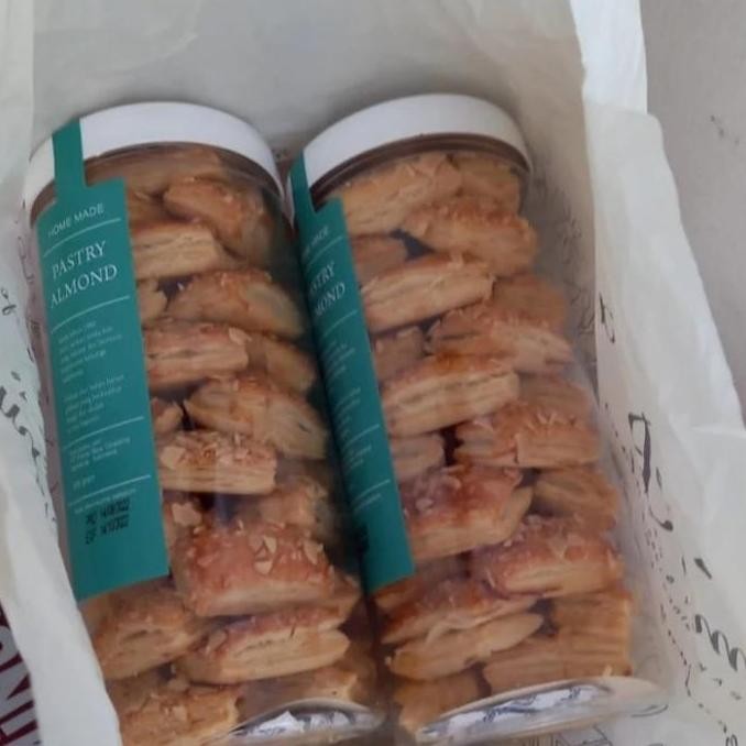 

Pastry Almond Prima Rasa Bandung - Best Seller Stok Terbatas