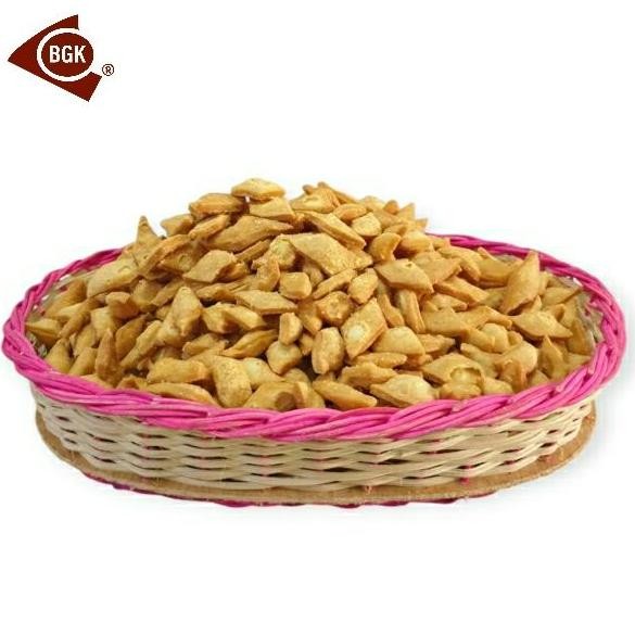 

Kue Biji Ketapang Renyah Empuk - Kue Tradisional Gurih Stok Terbatas