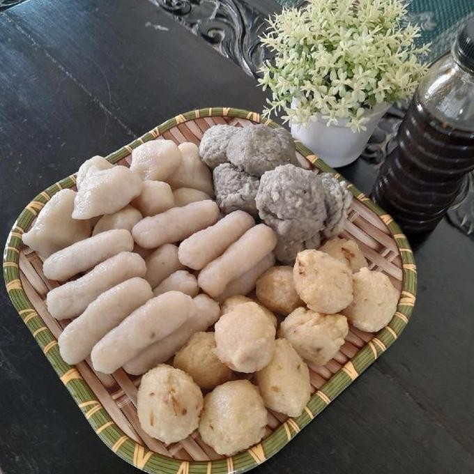 

Pempek Paket Isi 50 Ikan Tenggiri Palembang Asli Makanan Seafood Pasti Promo