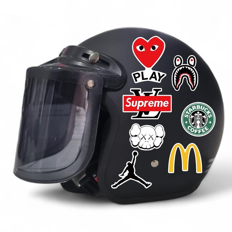 

Stiker Set Stiker Paket Hot Logo brand Stiker Mode hypebeast Stiker Anti Air Stikers Berperekat Waterproof sticker decal buat Motor Helm Buku Journal Koper Casing HP Laptop Botol Minum UP-91