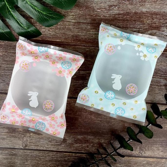 

100pc kemasan bungkus kue bulan RABBIT sakura / plastik mooncake