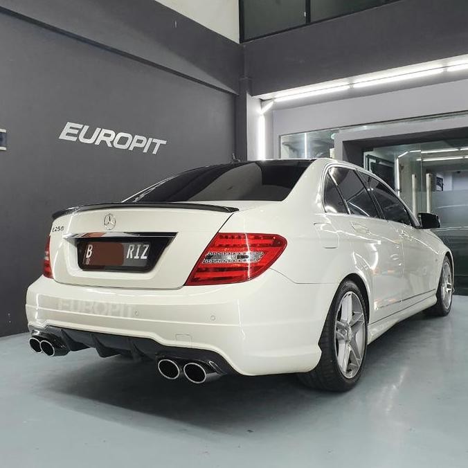 N Import Carbon Ducktail C Class W204 Amg