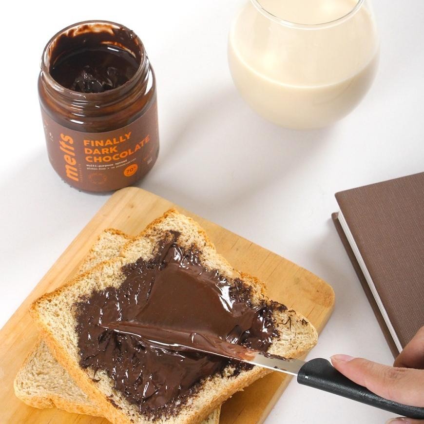 

Melts - Finally Dark Chocolate Spread
