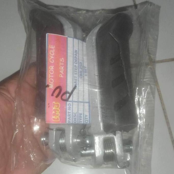 Footstep Putstep Depan Honda Cbr250 R Kanan Kiri Cbr 250 Cbr 250R Forsale