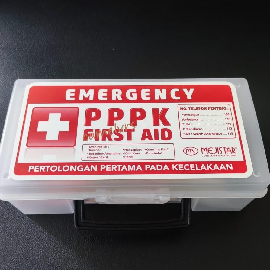 Kotak P3K Mobil Box Plastik Warna