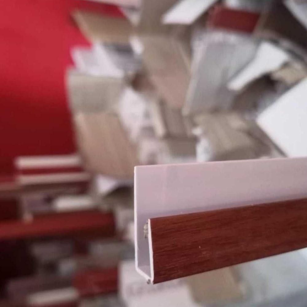 List Tutup Pvc Plafon Laminate motif kayu jati doff aSt