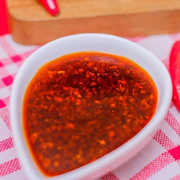 

JH8 Minyak Cabai Halal 500gram KIRAMI CHILI OIL Pedas Sambal Saus Instan Ramen