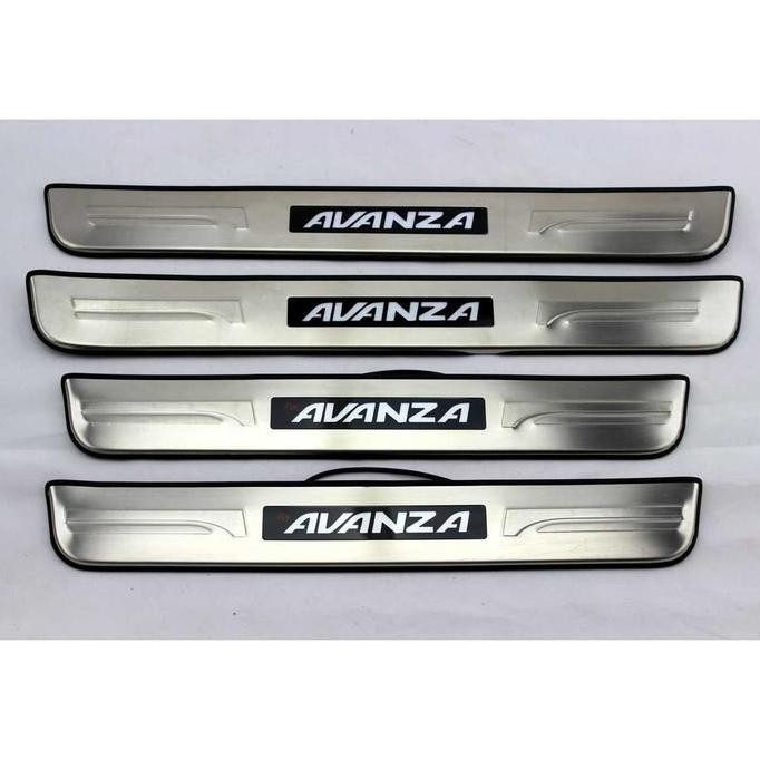 Sillplate Samping / Door Sill Plate  Stanless Led Nyala  Old / New / All New Avanza / Veloz Forsale