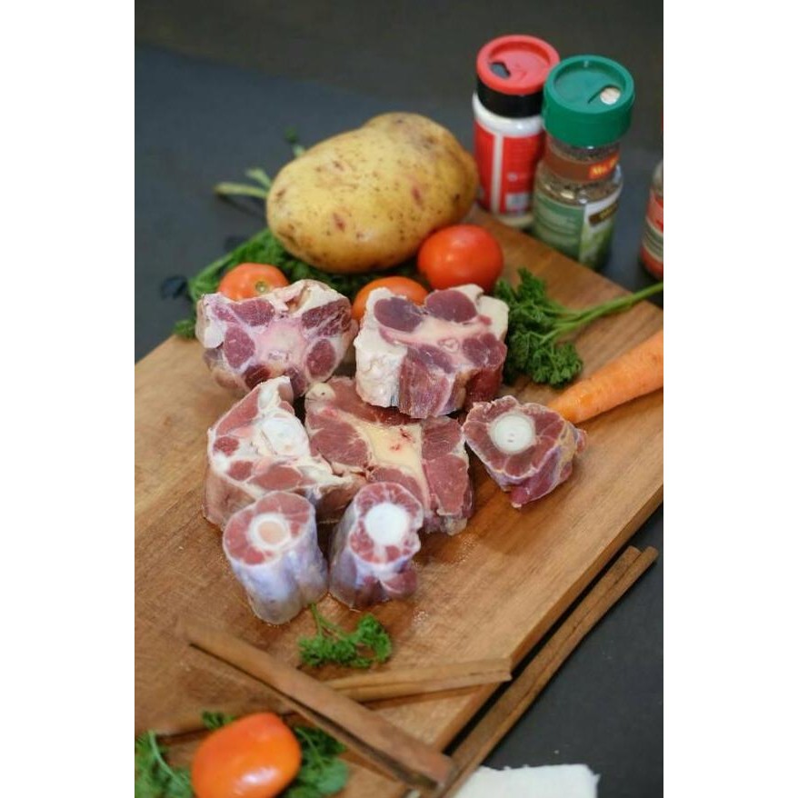 

JH8 Buntut Sapi (oxtail) Super