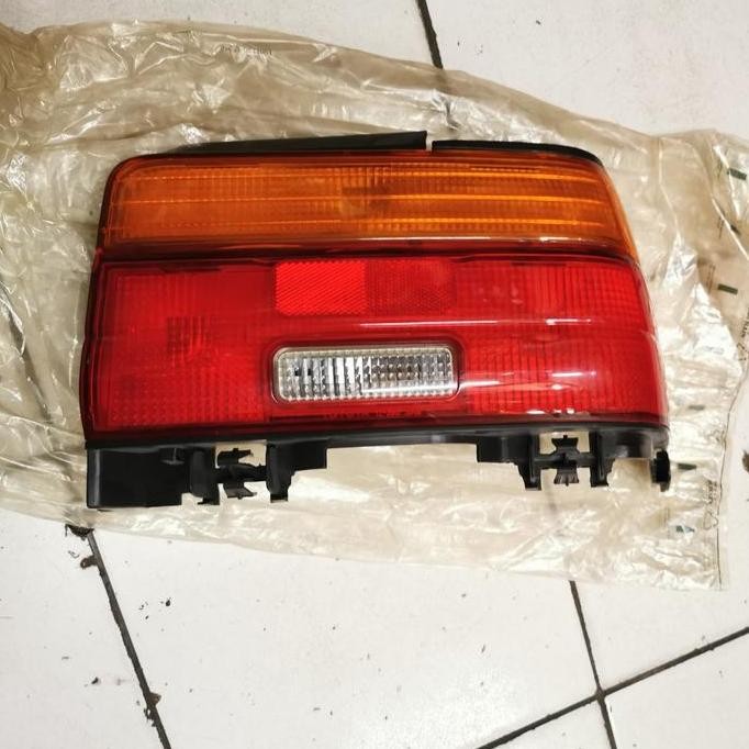 Lampu Belakang Toyota Great Corolla Se.G Ae101 Usdm Favorit