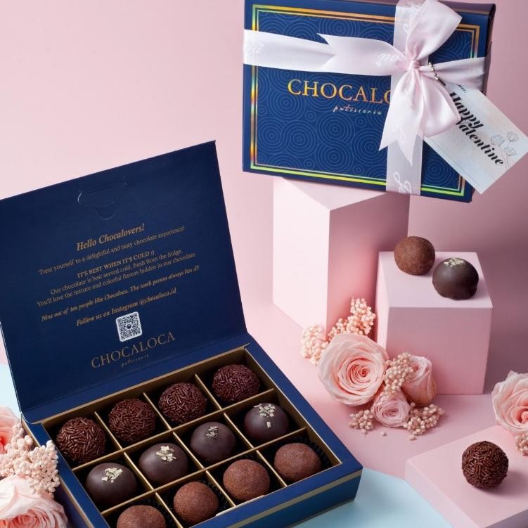 

Valentine Chocolate Hampers by Chocaloca