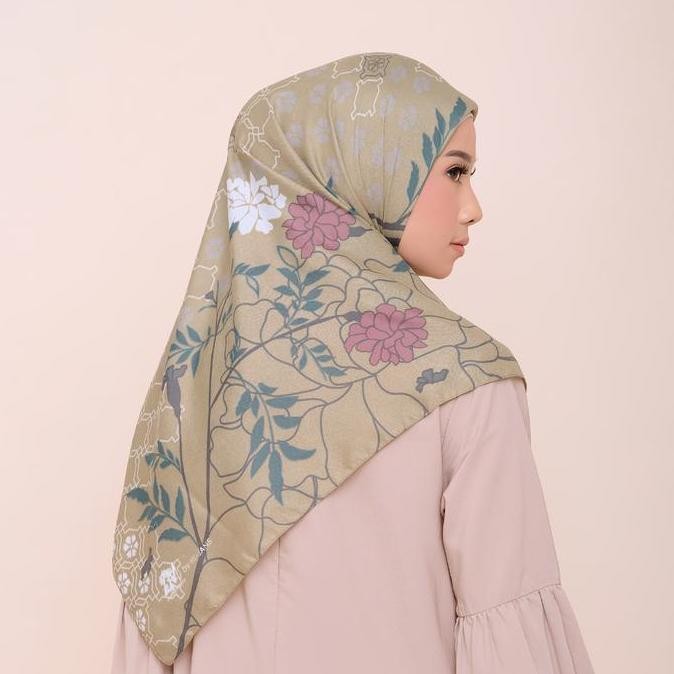 ZM ZASKIA MECCA - MARIGOLD SCARF KERUDUNG SEGI EMPAT - ROMANSA KHATULISTIWA HIJAB SEGI EMPAT TERBARU