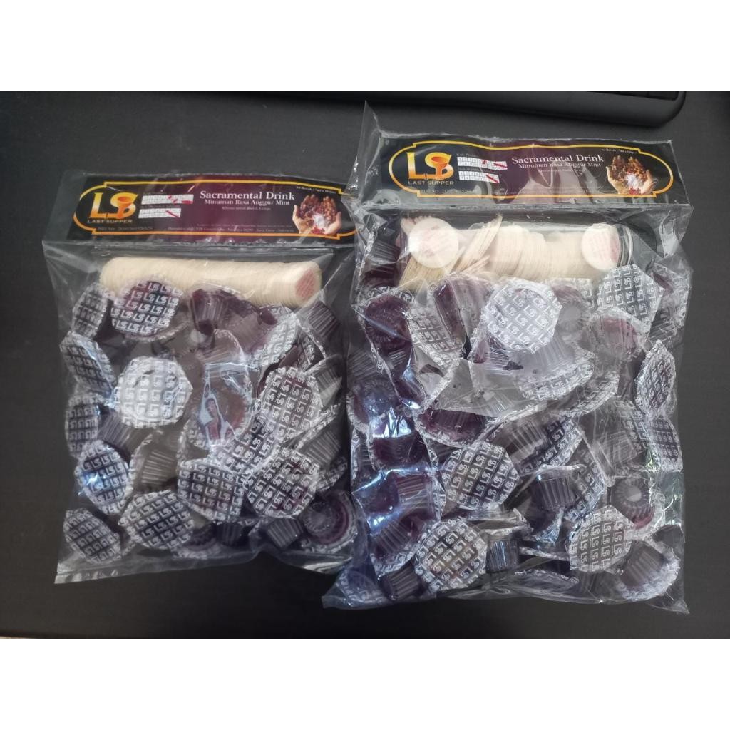 

Paket Anggur Dan Hosti Ayat Perjamuan Kudus /Anggur Dan Roti Sakramen/ Anggur Komuni / Anggur Altar ( Non Alkohol ) Terlaris Best Quality 100% Original