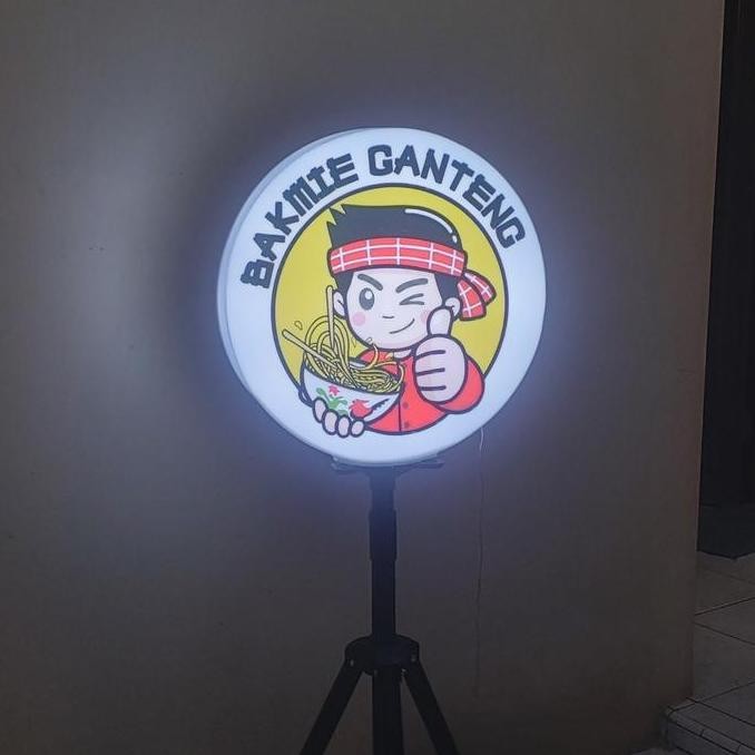 

New Product - Standing Neon Box Kiarastoreku