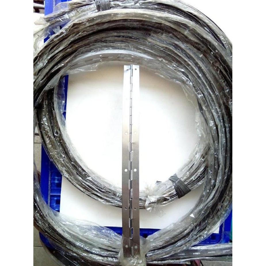 Engsel Piano 3 Meter /Engsel Lemari besi dapur/ENGSEL PANJANG METERAN