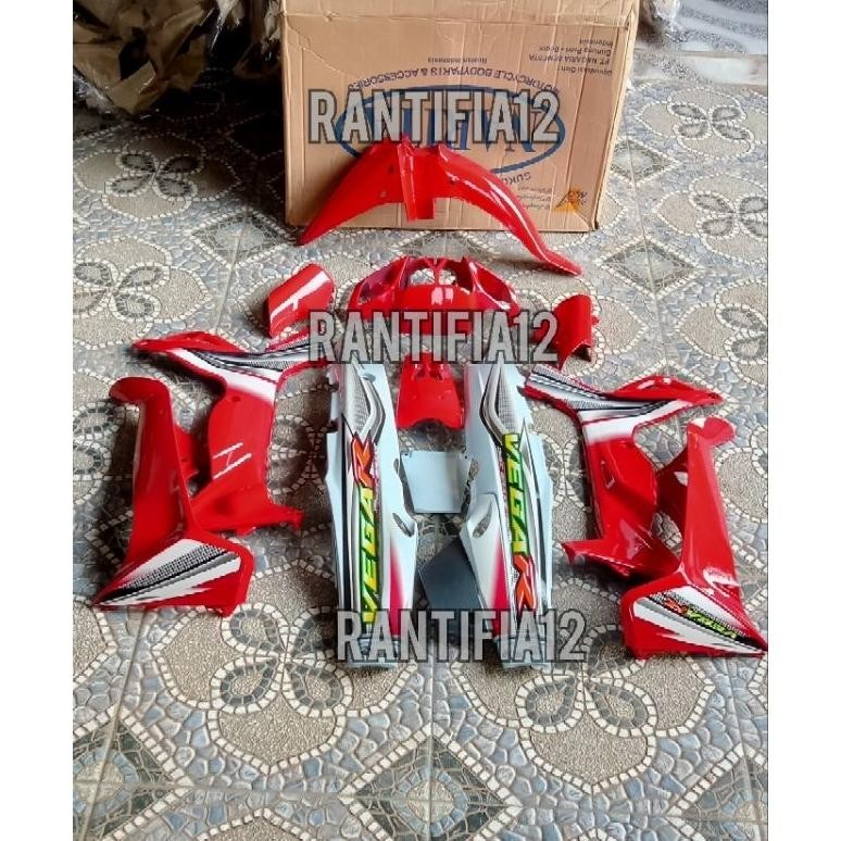 Cover Bodi Set Vega R Lama Full Set Halus Bodi Motor Yamaha Vega R Lama Merah Putih